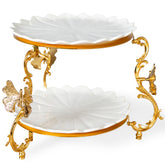 Platouri etajate din portelan cu detalii aurii