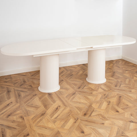 Masa cu riflaje extensibila ovala 240/270x90 cm, ALBA