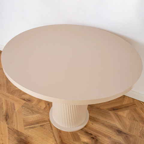MASA BEJ, ROTUNDA CU RIFLAJE 105X105X75CM