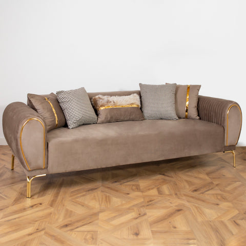 CANAPEA 3 LOCURI NOVO, TAPITATA CAPUCINO CU AURIU