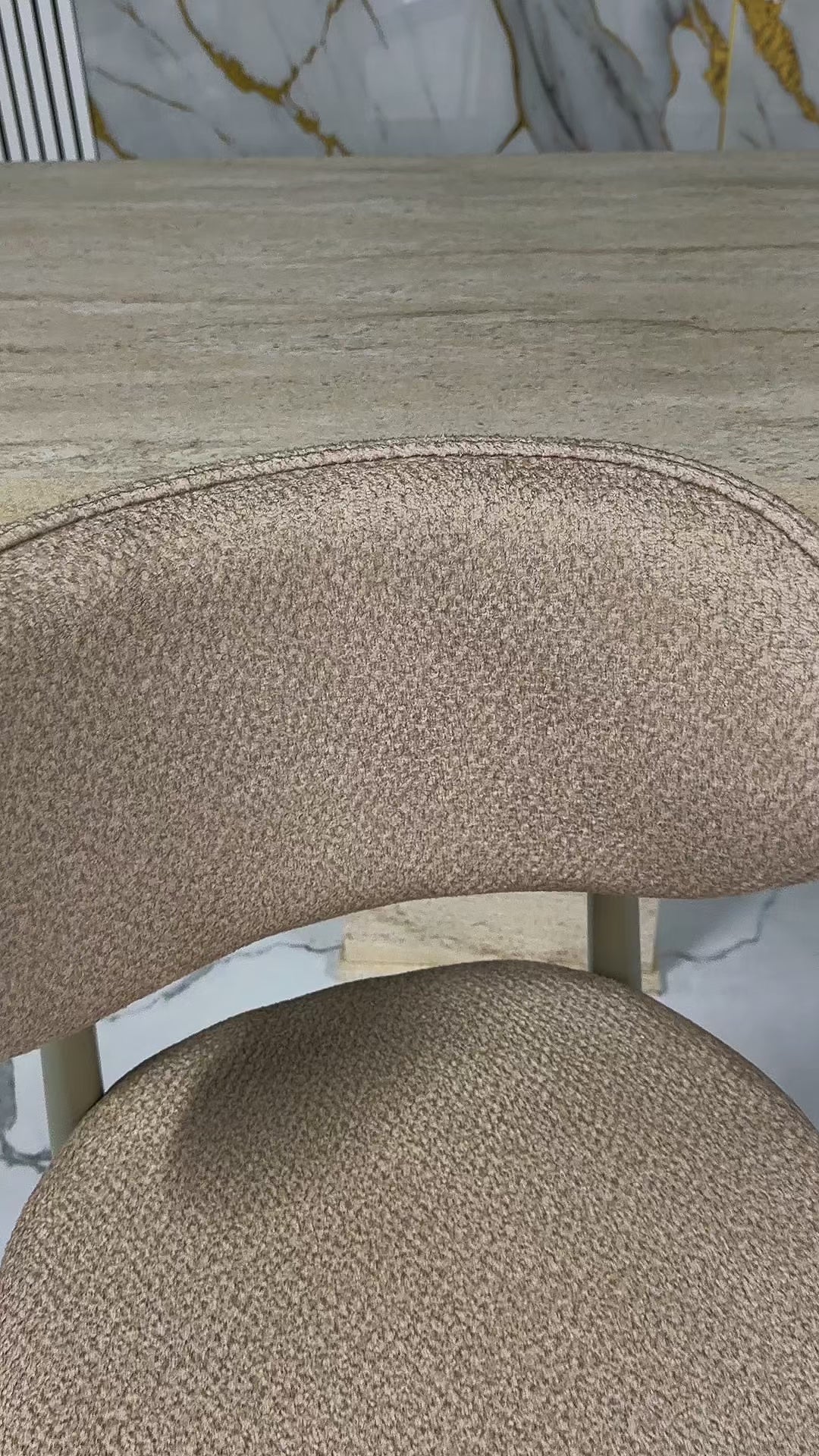 Scaun POLO METALIC OLIVE, tapiterie boukle BEJ NISIPIU